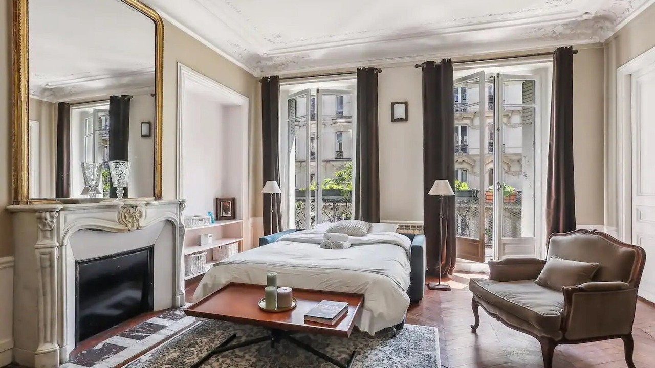 Photo of Bedroom in Arts-et-Metiers