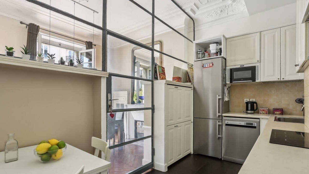 Photo of Kitchen in Arts-et-Metiers