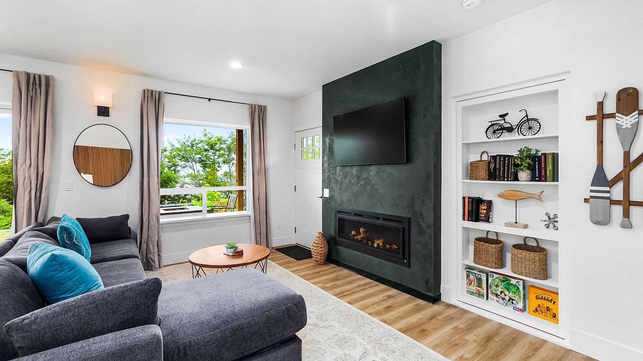 Photo of Livingroom in Blaine