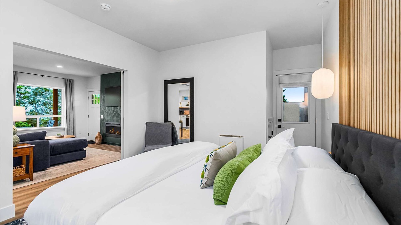 Photo of Bedroom in Blaine