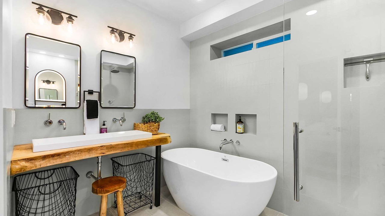 Photo of Bathroom in Blaine