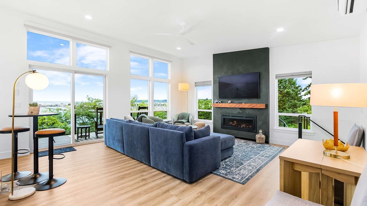 Photo of Livingroom in Blaine