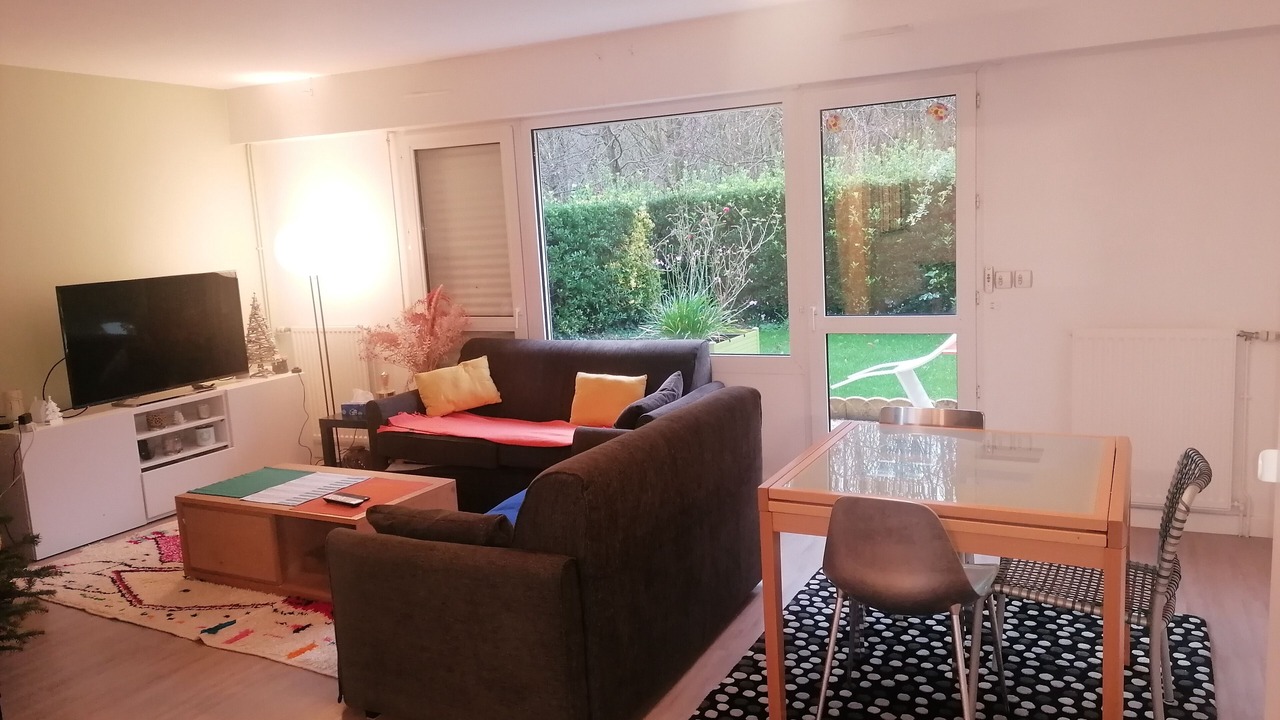 Photo of Livingroom in Chartres-de-Bretagne