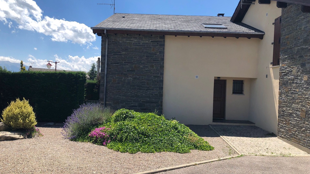 Photo of Outdoor in Angoustrine