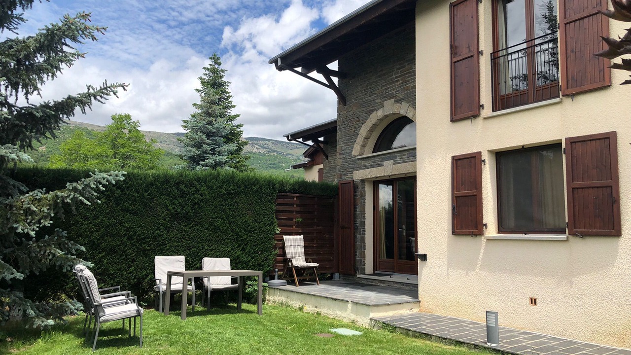 Photo of Outdoor in Angoustrine