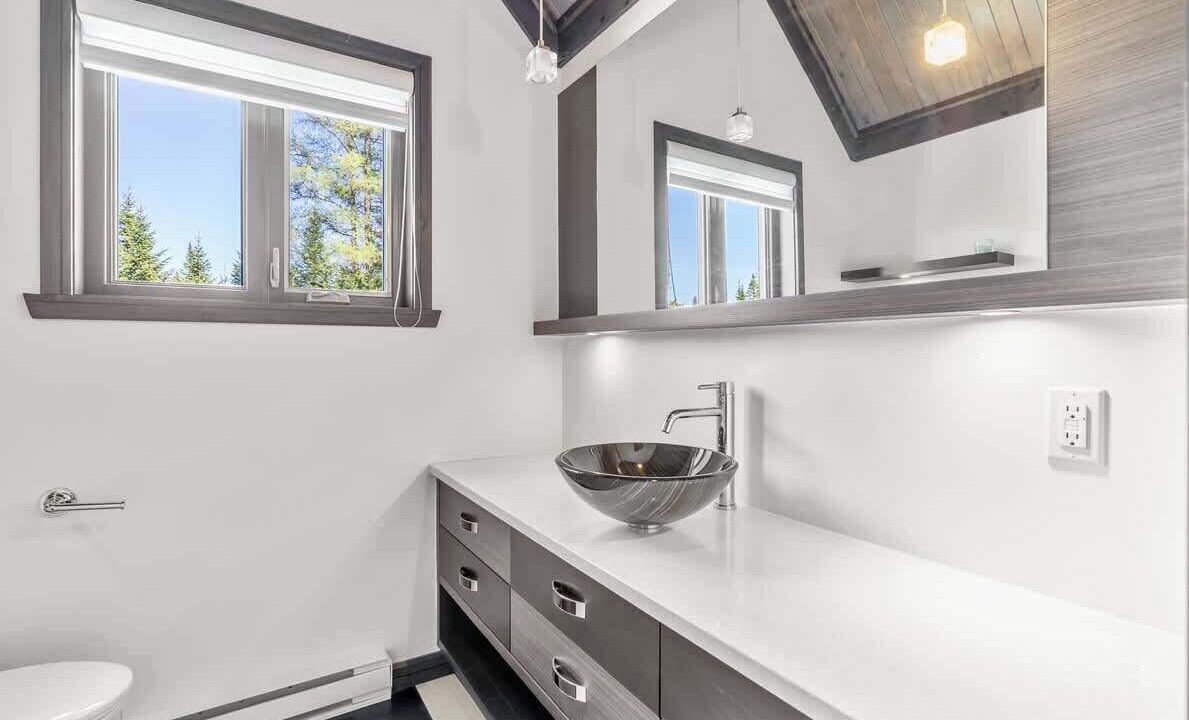 Photo of Bathroom in Shannon