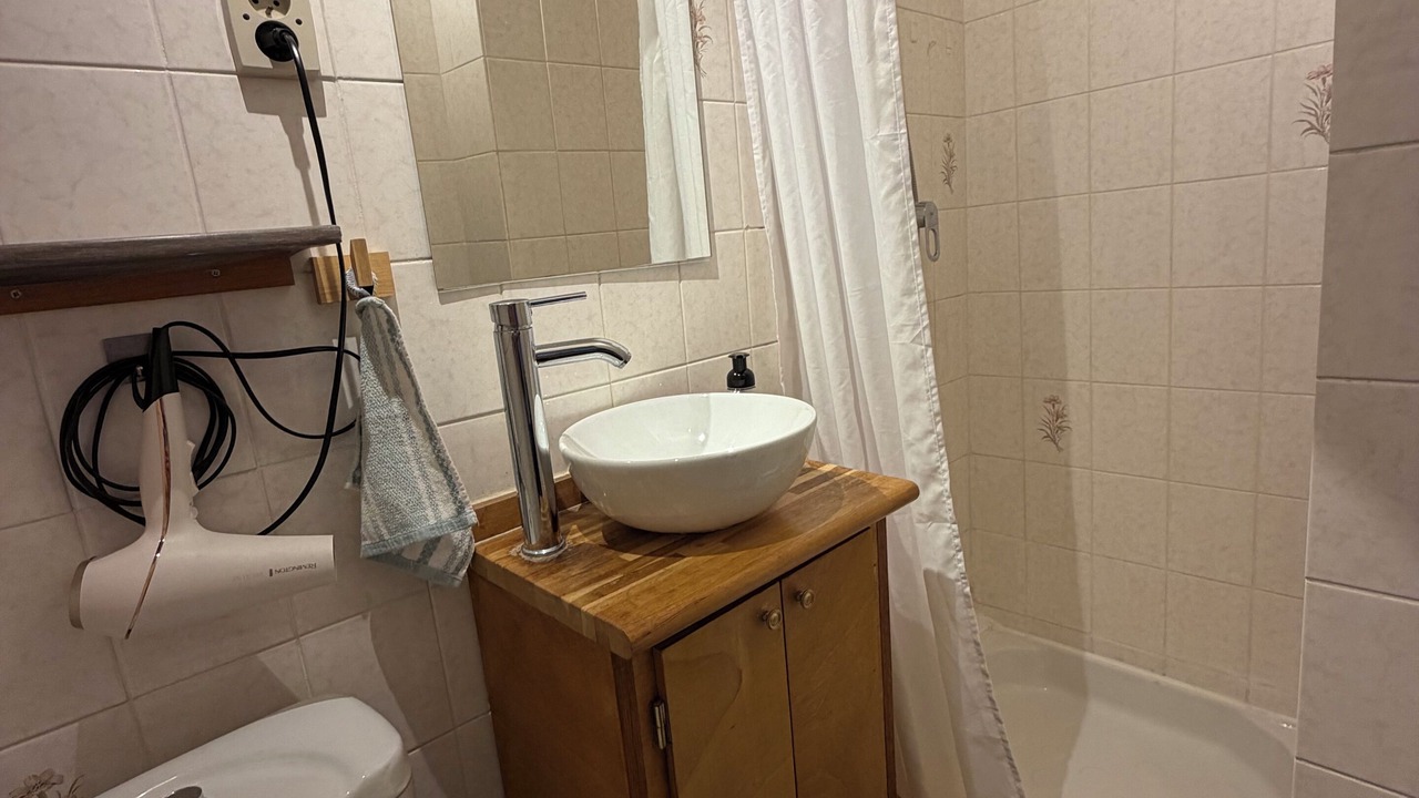 Photo of Bathroom in Arts-et-Metiers