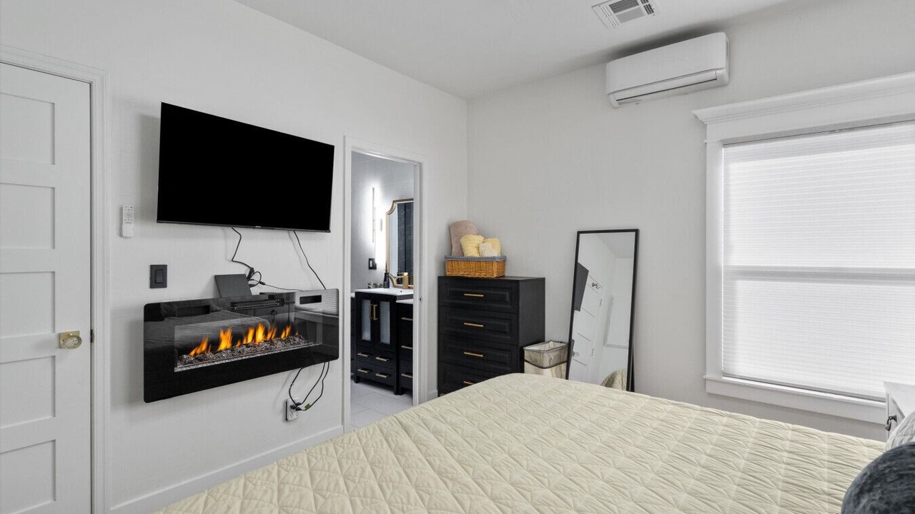 Photo of Bedroom in Coronado