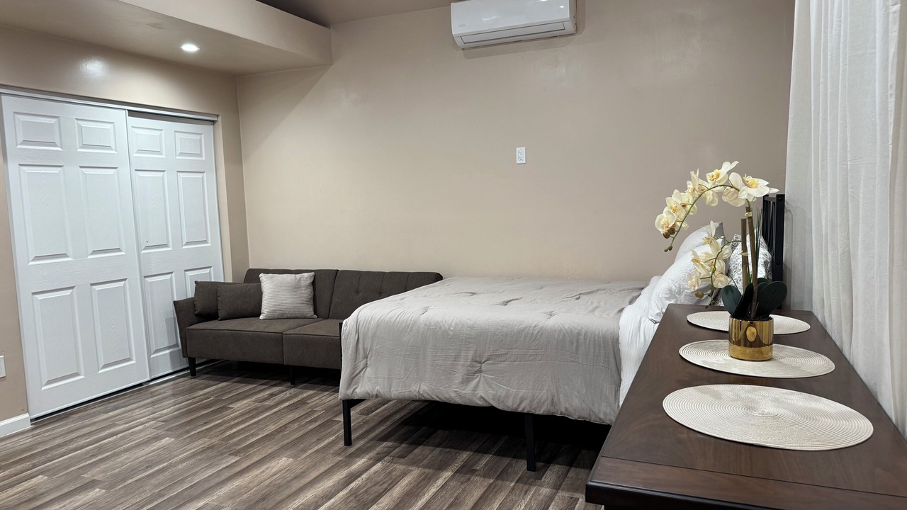 Photo of Bedroom in Winnetka