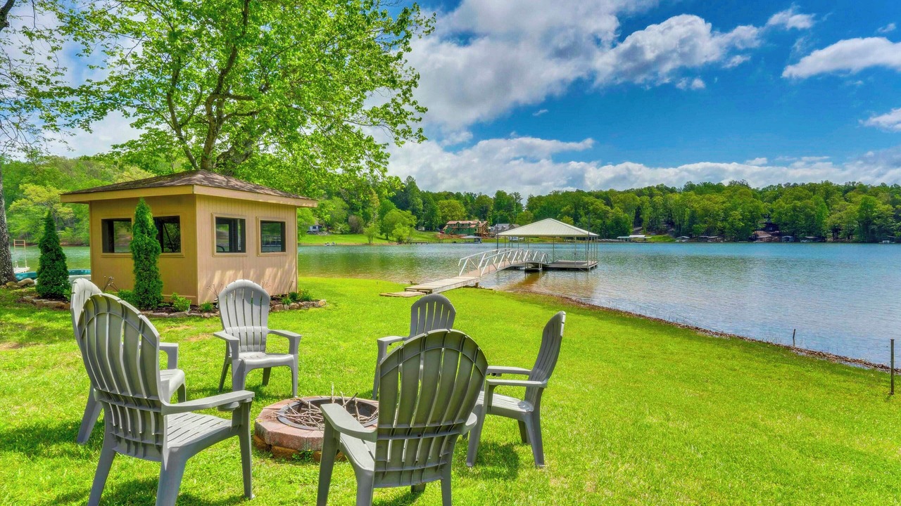 Photo of Outdoor in Hayesville