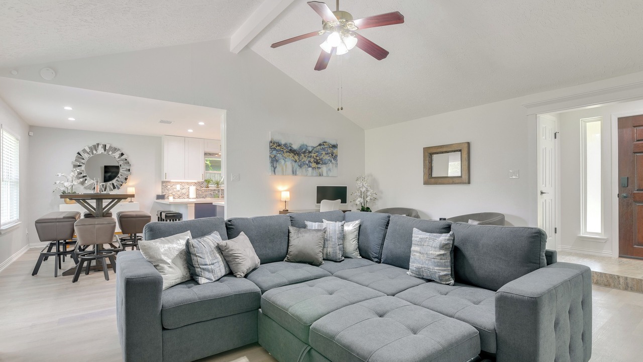 Photo of Livingroom in Barker
