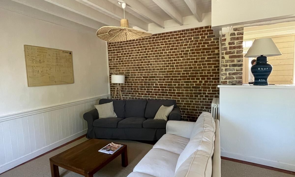 Photo of Livingroom in Saint-Martin-aux-Buneaux