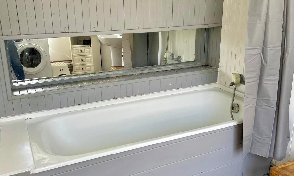 Photo of Bathroom in Saint-Martin-aux-Buneaux
