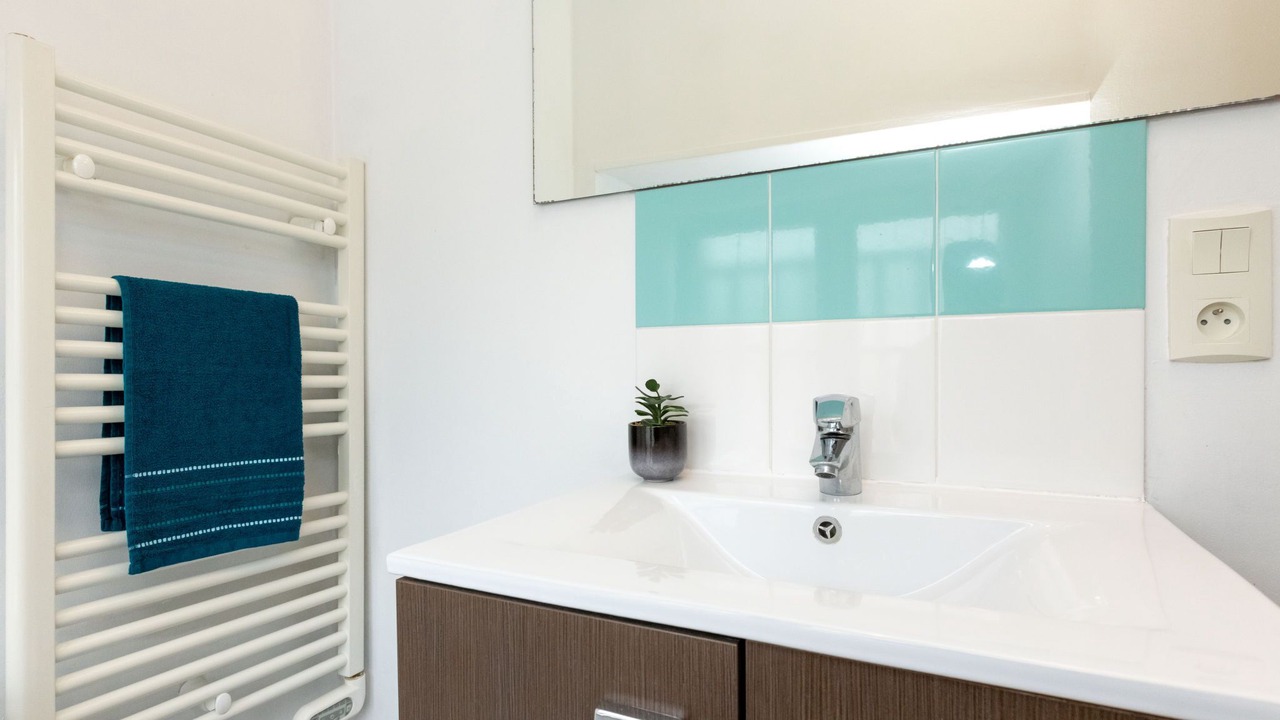 Photo of Bathroom in La Madeleine-Bellevue