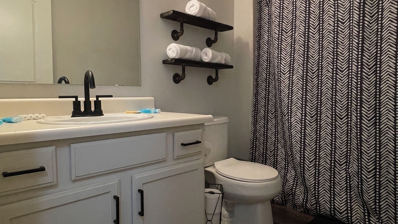 Photo of Bathroom in Grove City