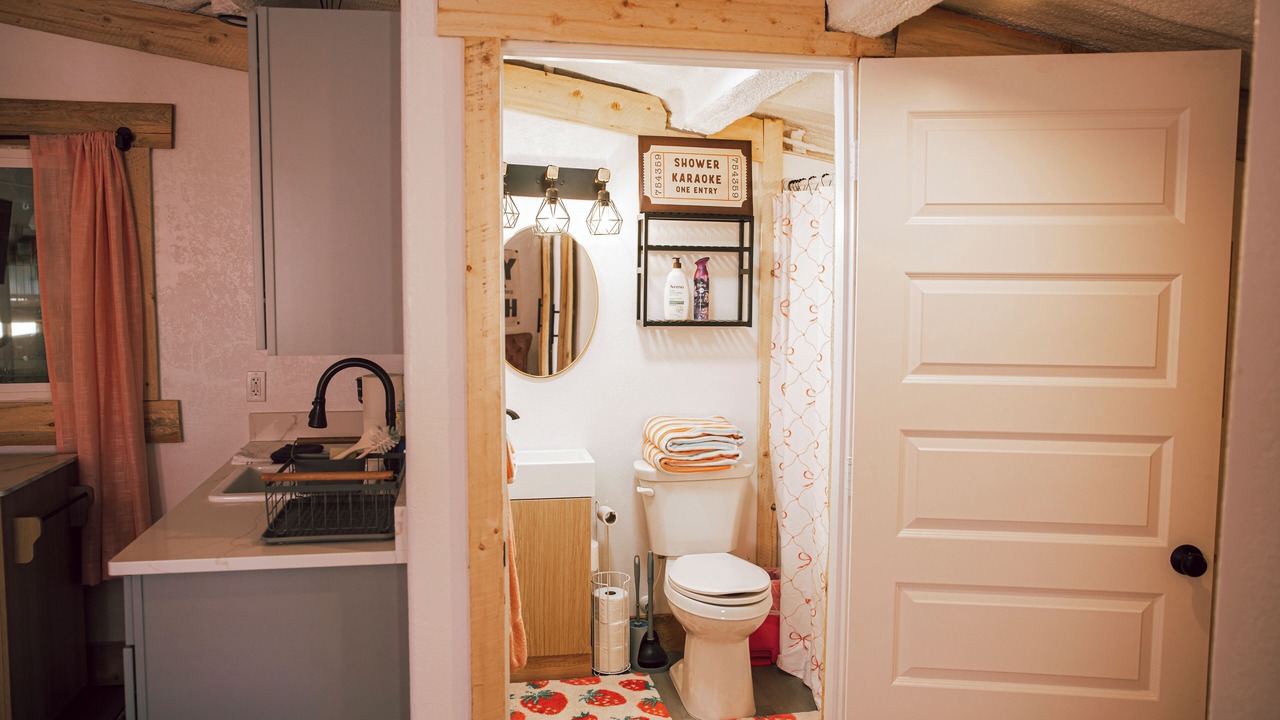 Photo of Bathroom in Nephi