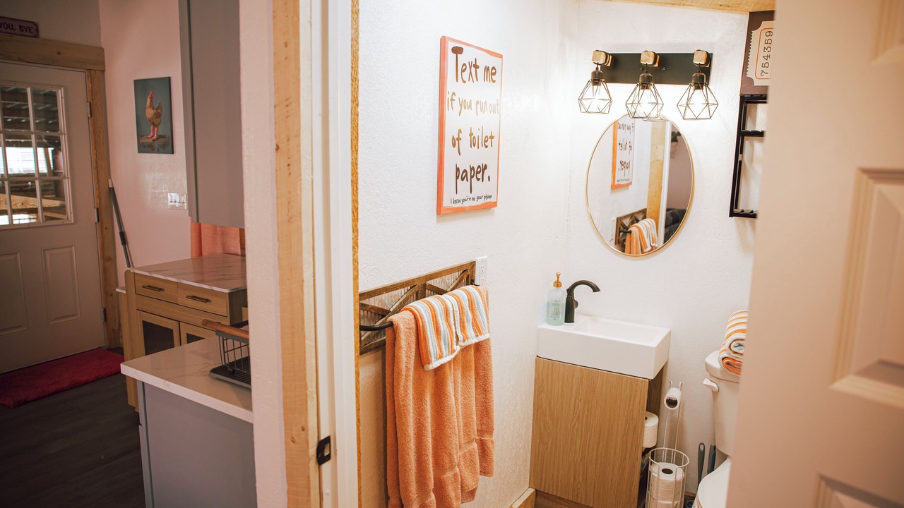 Photo of Bathroom in Nephi