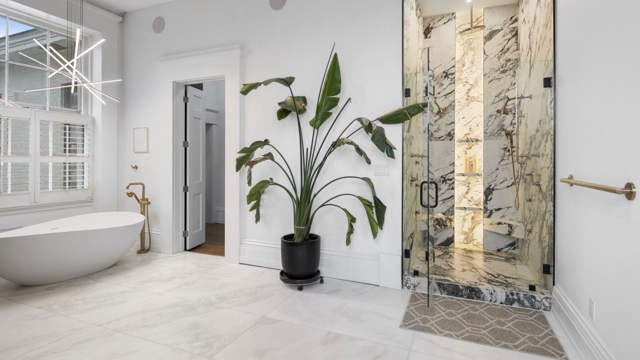 Photo of Bathroom in Mansion Hill