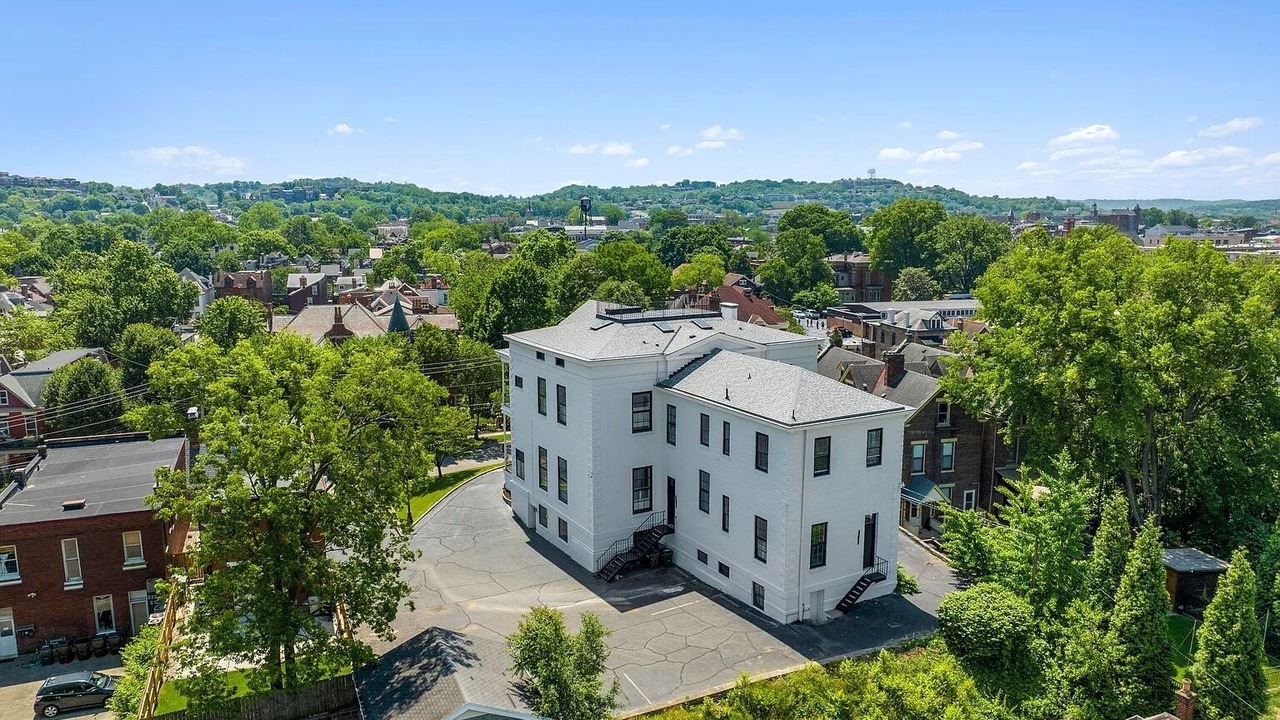 Photo of Outdoor in Mansion Hill