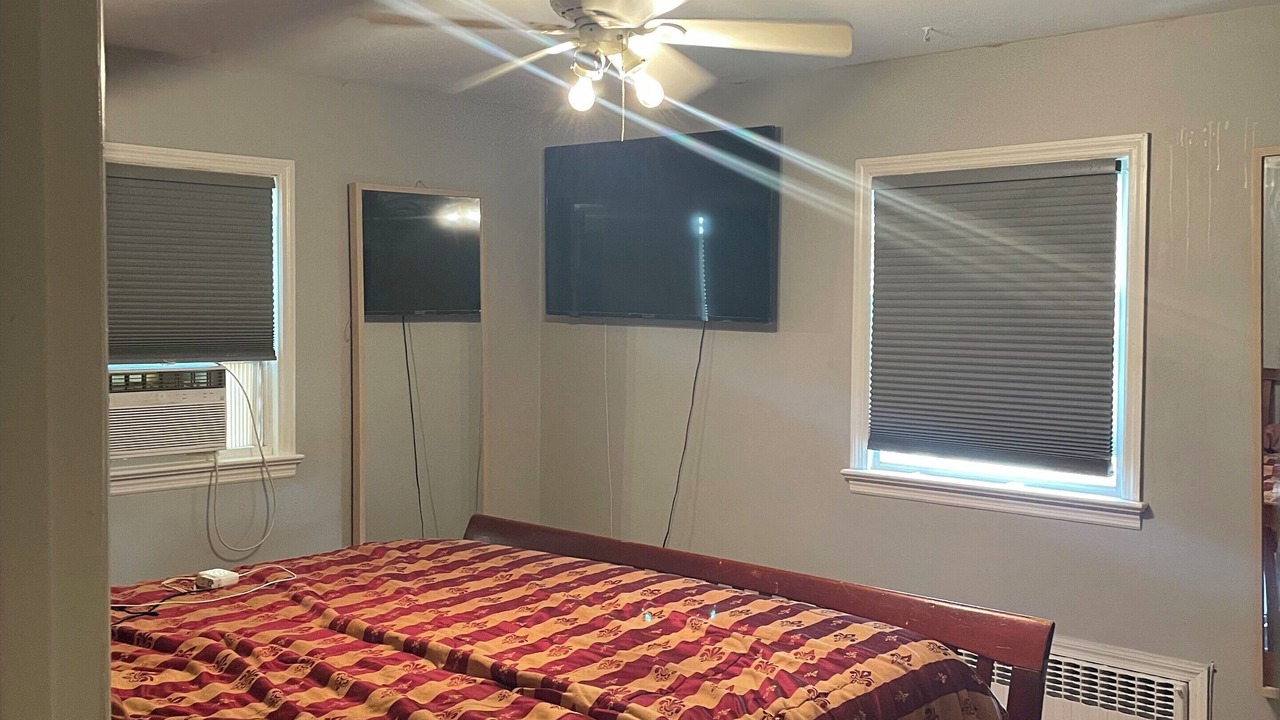 Photo of Bedroom in Hillside