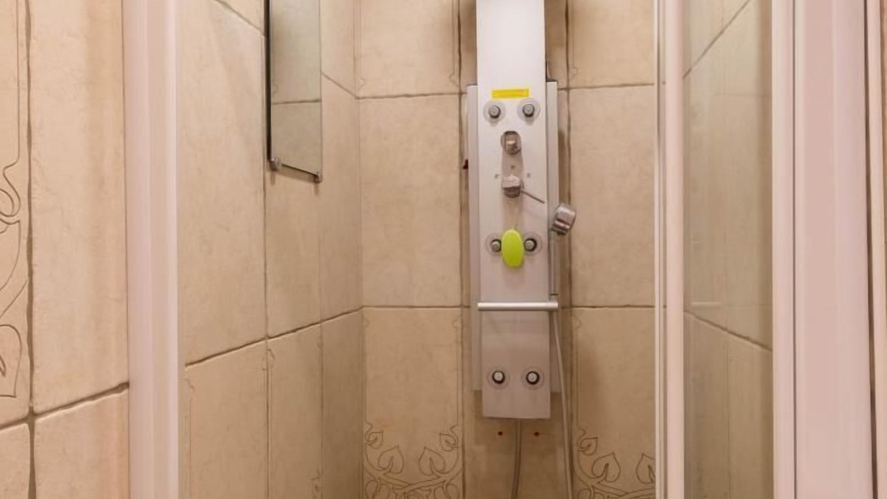 Photo of Bathroom in Queige