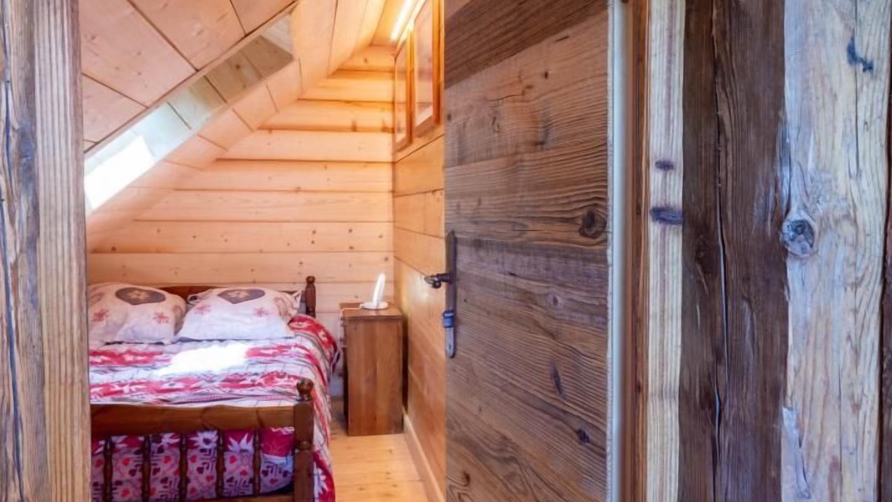 Photo of Bedroom in Queige