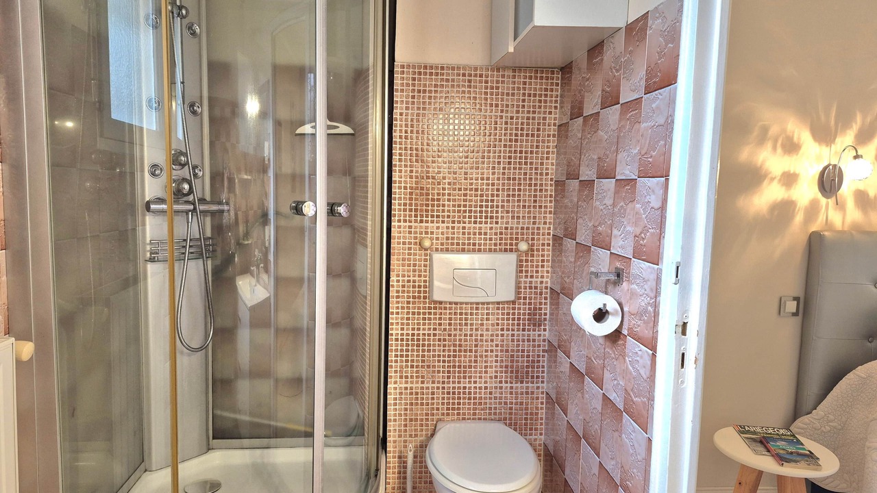 Photo of Bathroom in Tarascon-sur-Ariege