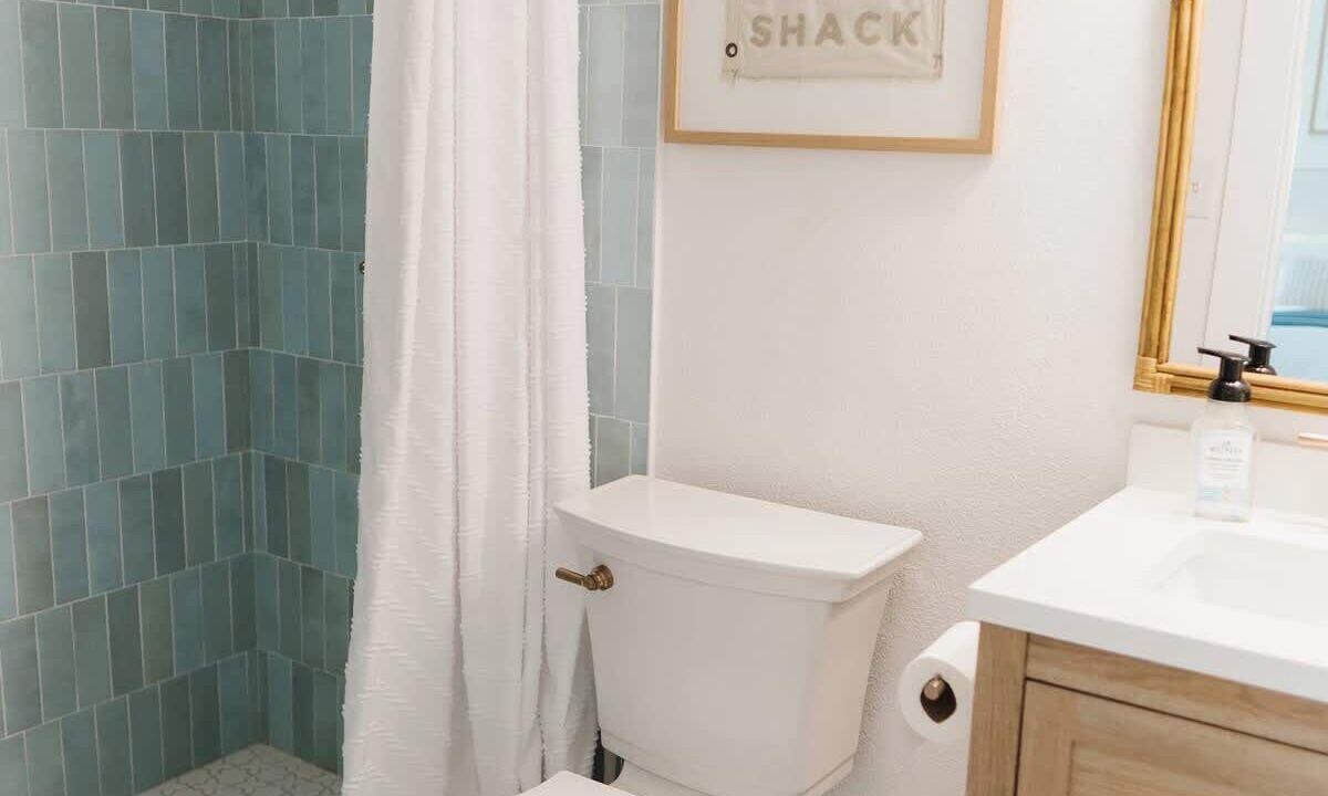 Photo of Bathroom in Fort Walton Beach