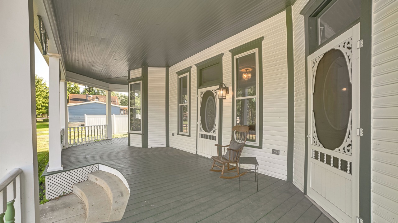 Photo of Outdoor in Waverly