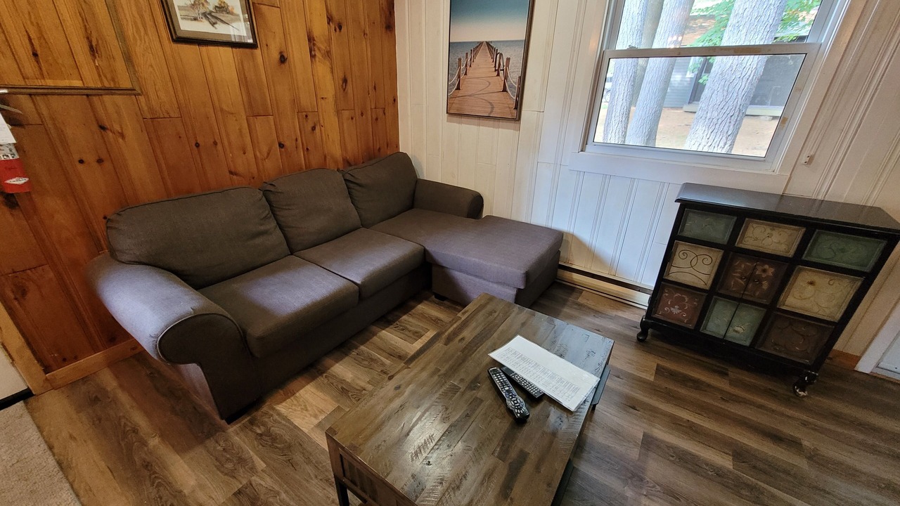 Photo of Livingroom in Petawawa