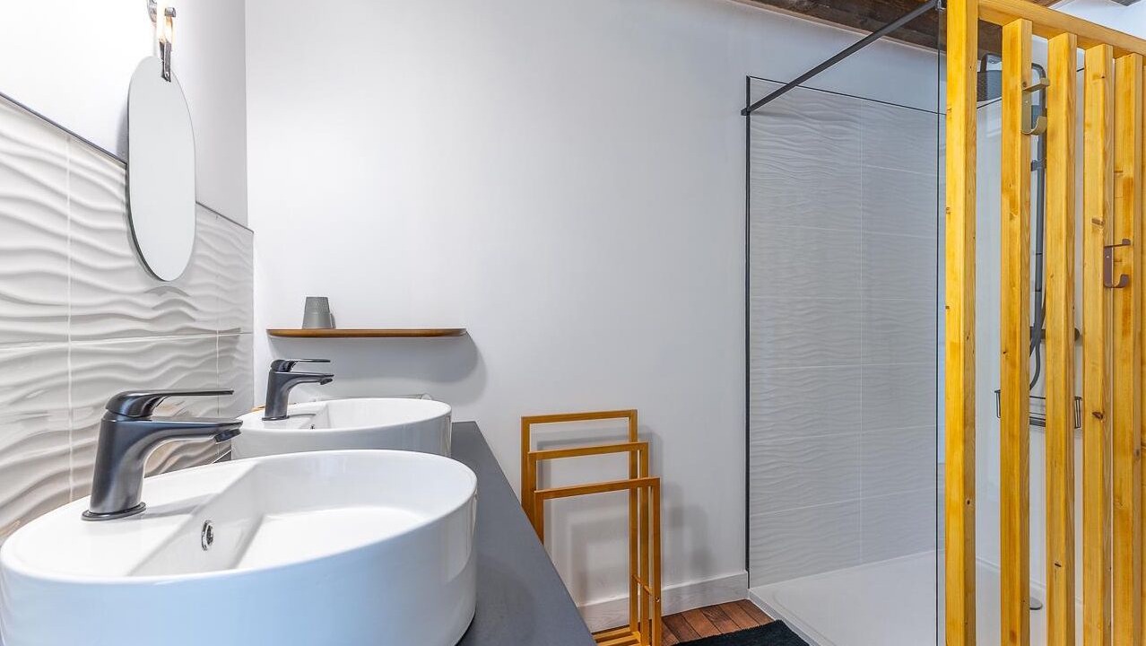 Photo of Bathroom in Baffie