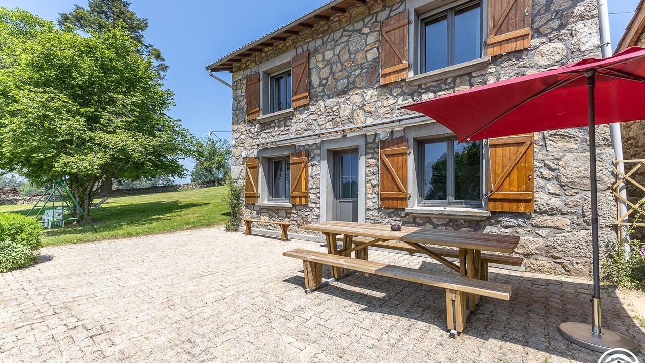 Photo of Outdoor in Baffie