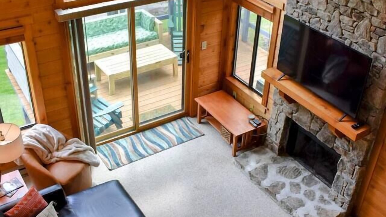 Photo of Bedroom in Champion