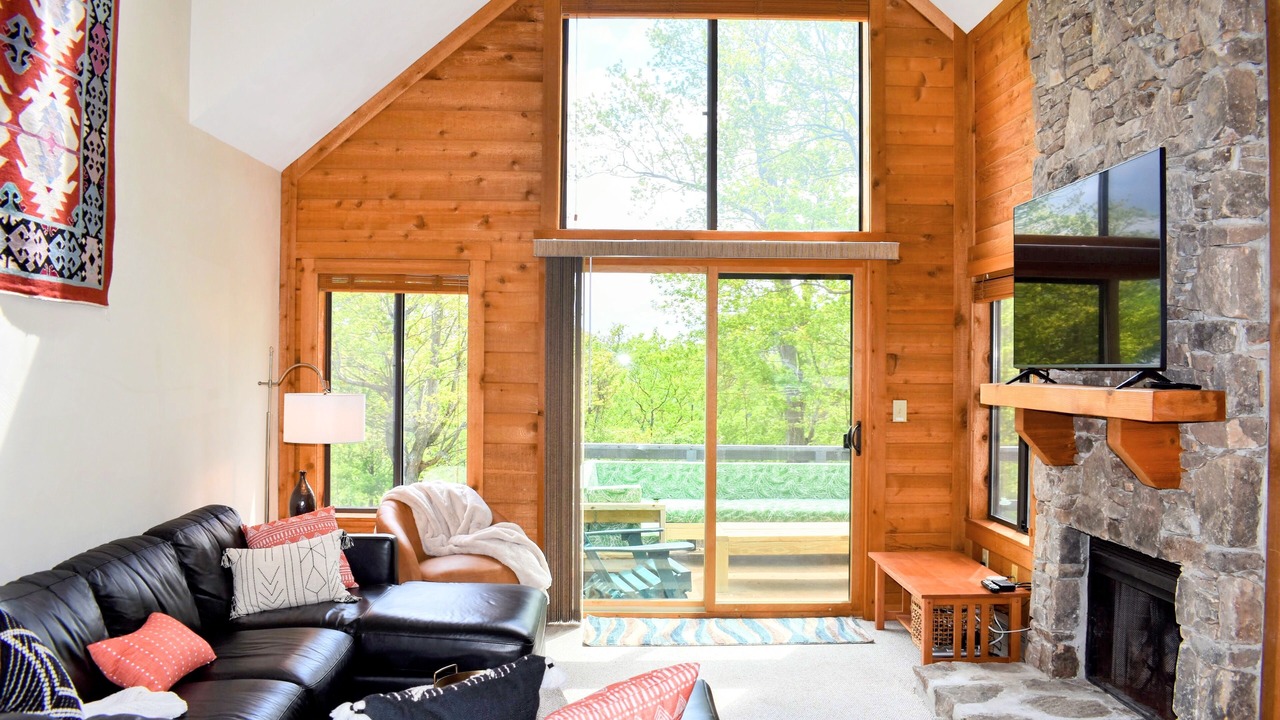 Photo of Bedroom in Champion