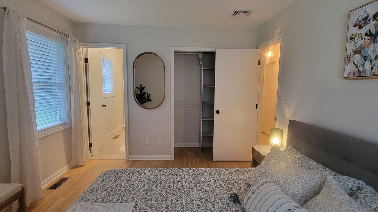 Photo of Bedroom in Milton