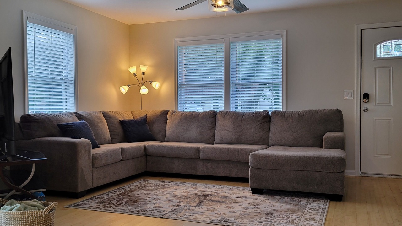 Photo of Livingroom in Milton