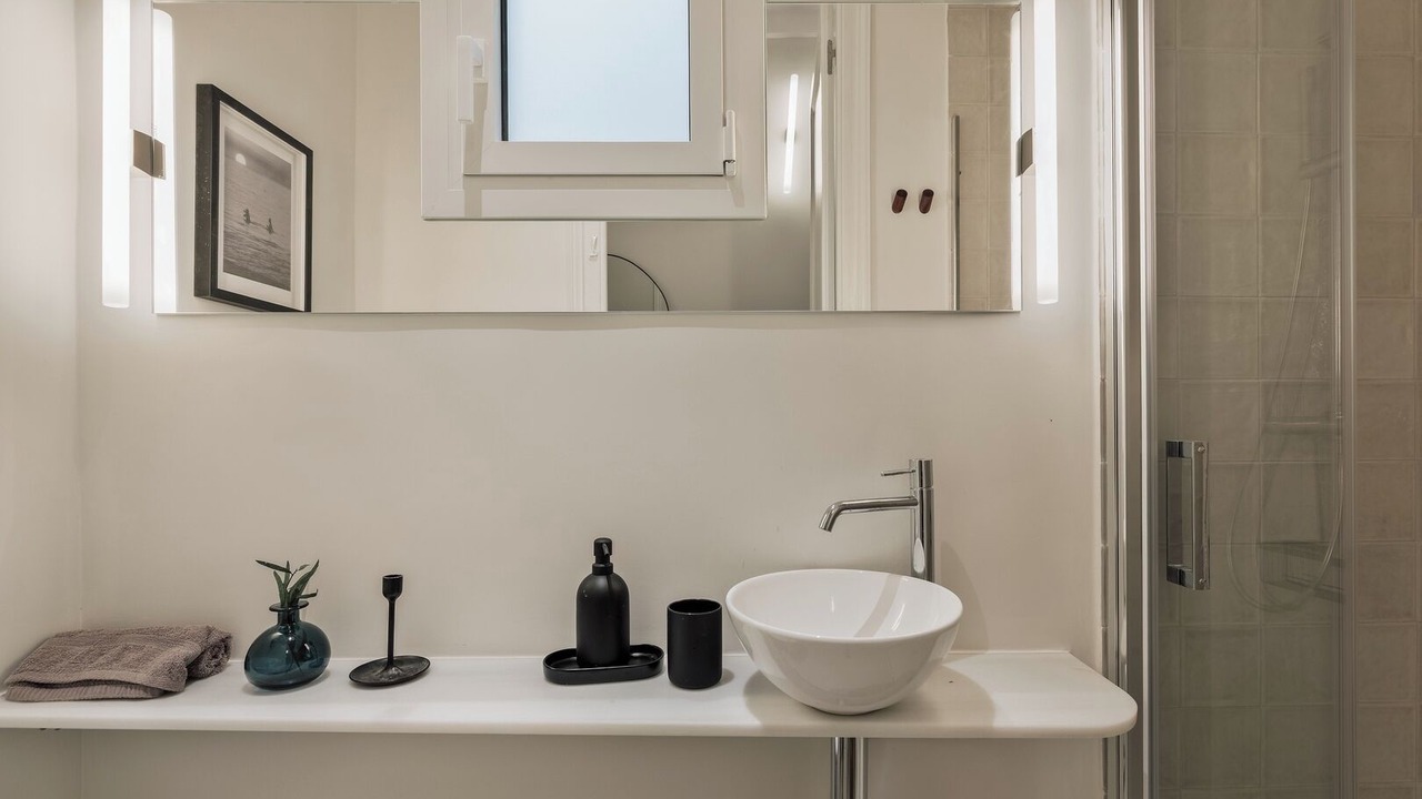 Photo of Bathroom in El Poble-sec