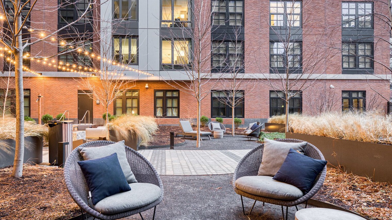 Photo of Patio Balcony in South of Washington
