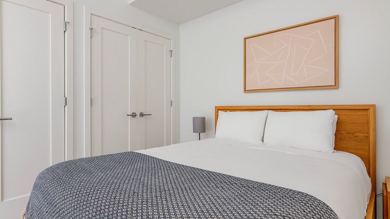 Photo of Bedroom in South of Washington