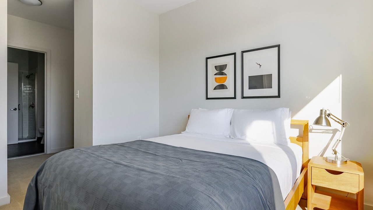 Photo of Bedroom in Cambridgeport