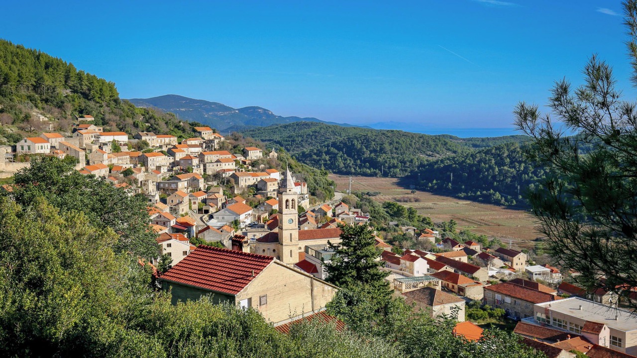 Photo of Others in Smokvica
