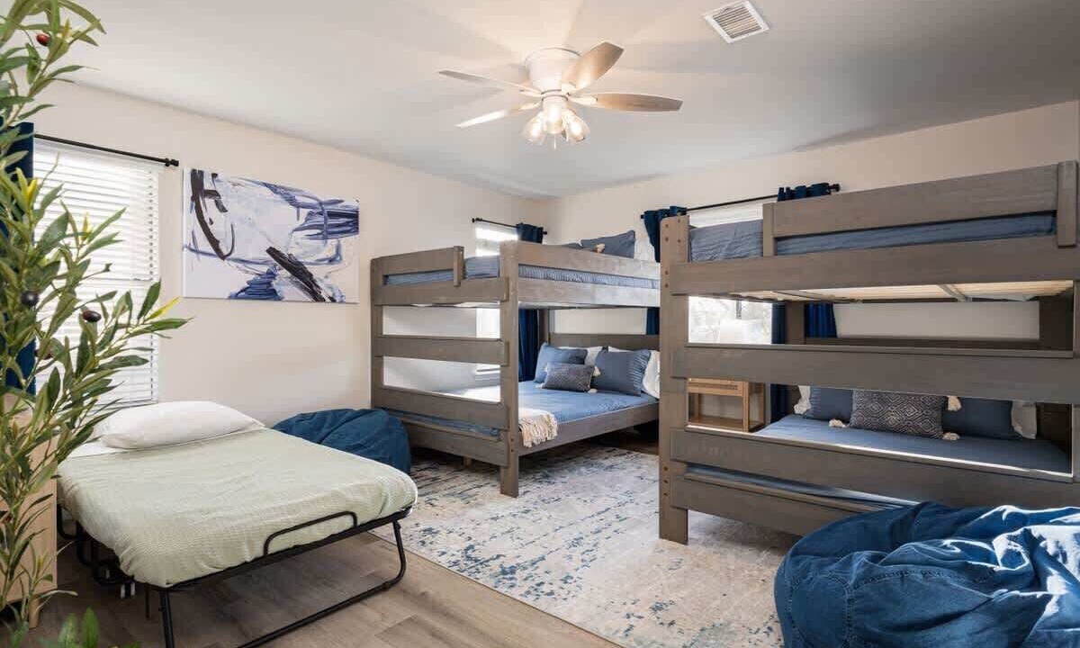 Photo of Bedroom in Atascocita
