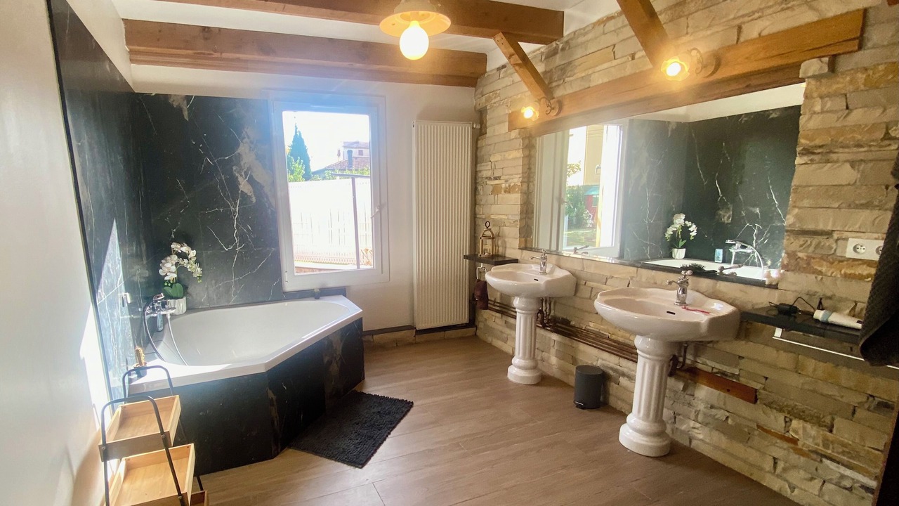 Photo of Bathroom in Digne-les-Bains