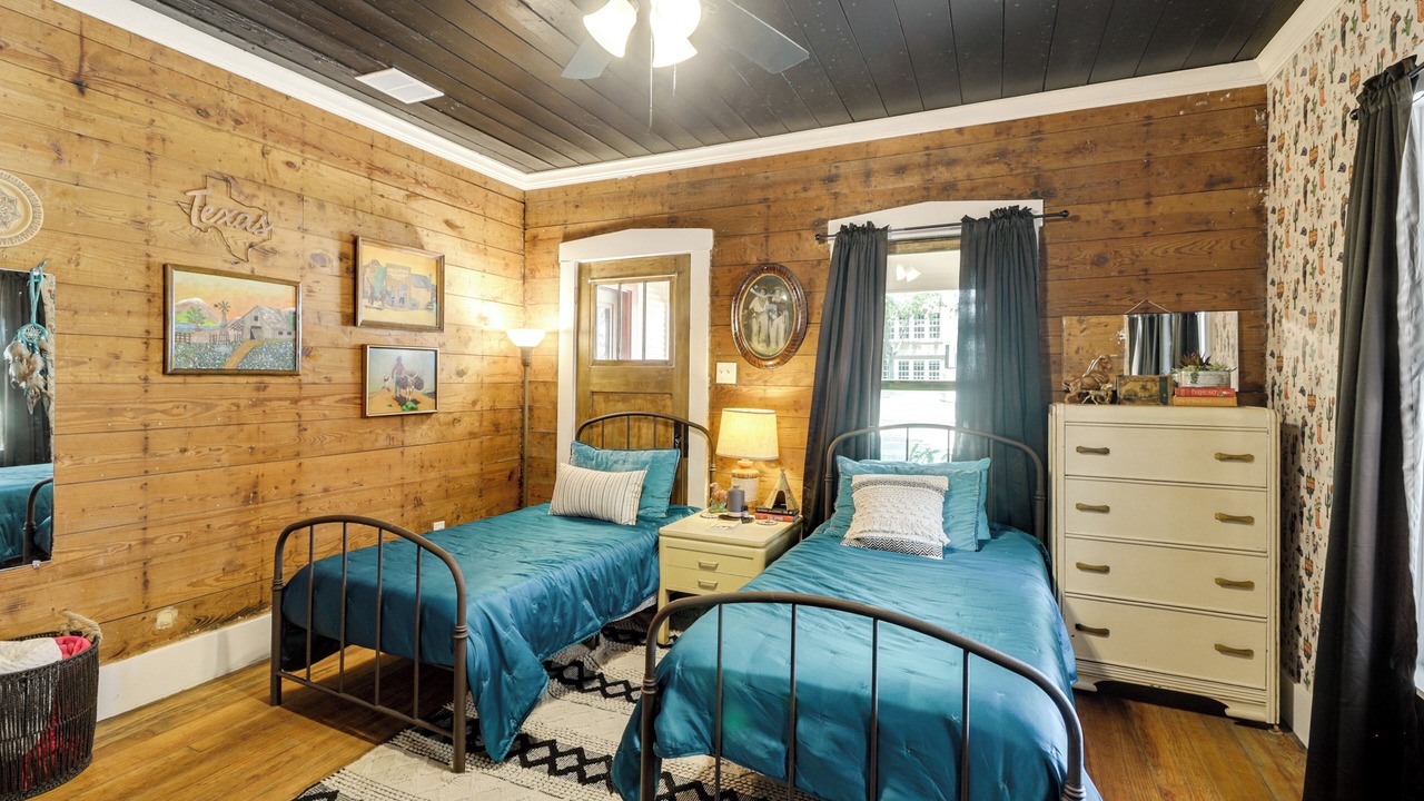 Photo of Bedroom in Waxahachie
