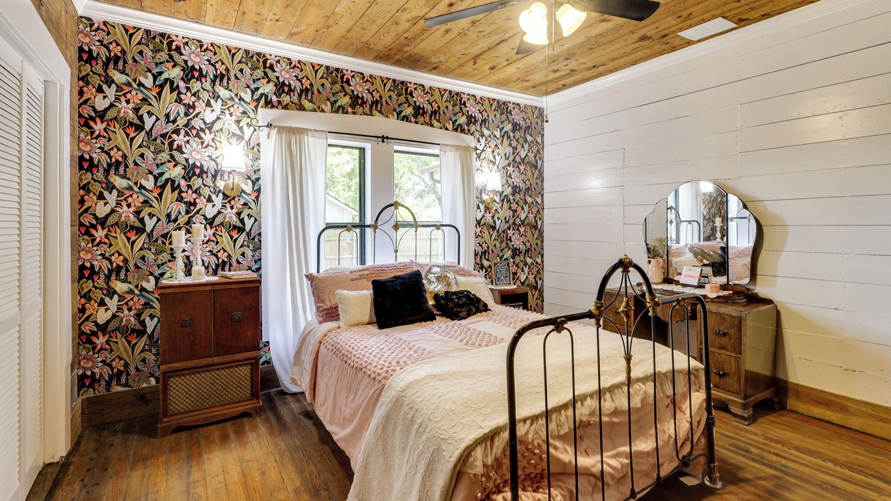 Photo of Bedroom in Waxahachie
