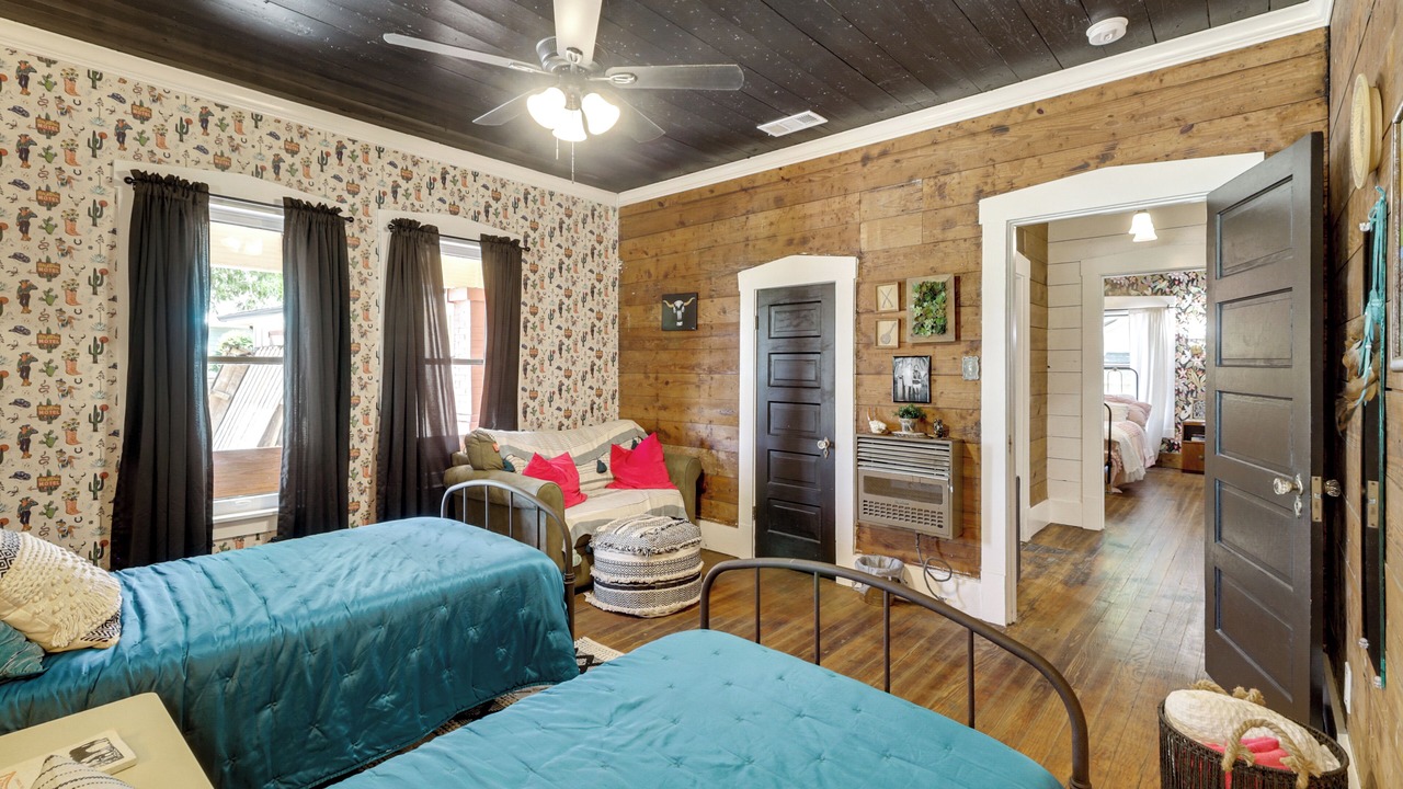 Photo of Bedroom in Waxahachie