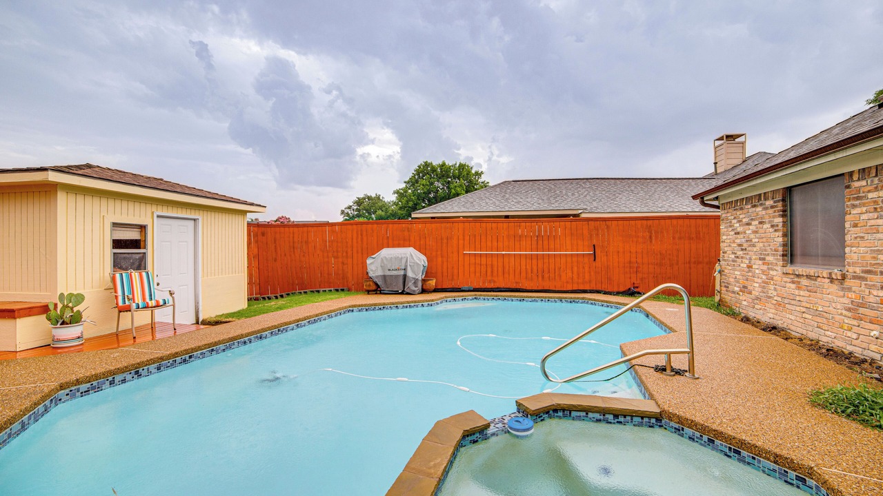 Photo of Outdoor in Allen