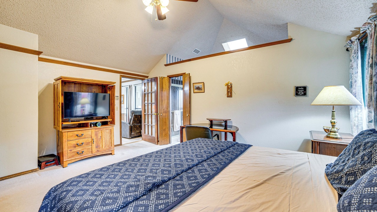 Photo of Bedroom in Allen