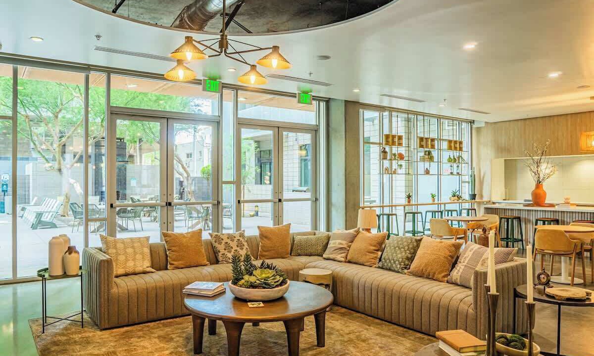 Photo of Livingroom in Evans Churchill