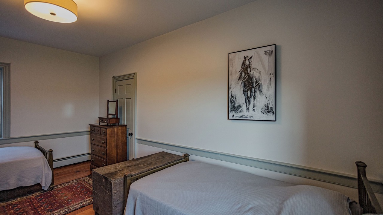 Photo of Bedroom in Rockbridge Baths